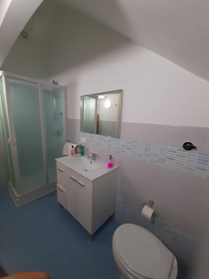 Casa Vacanze Mannina 卡斯泰拉马莱 外观 照片